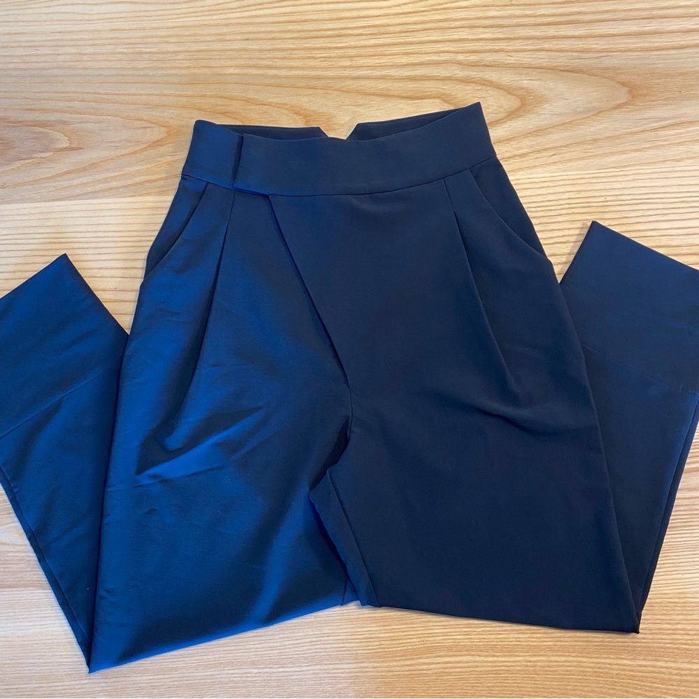 NWOT ADAY portfolio pants in MIDNIGHT size XS